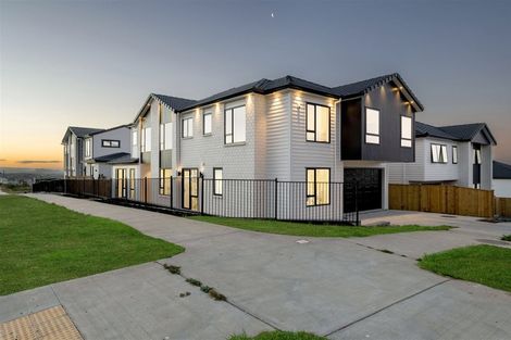 Photo of property in 19 Aklander Rise, Flat Bush, Auckland, 2019