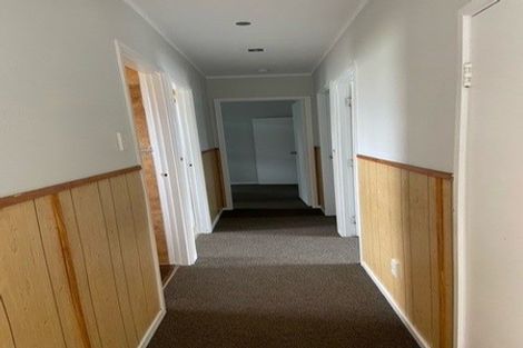 Photo of property in 105 Mahia Road, Wattle Downs, Auckland, 2103