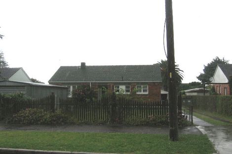 Photo of property in 6 Taurima Avenue, Point England, Auckland, 1072