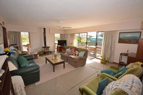 Photo of property in 14 Island View Terrace, Waikanae Beach, Waikanae, 5036