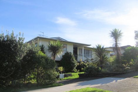 Photo of property in 3 Compass Way, Whitby, Porirua, 5024