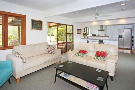 Photo of property in 214 Glenbrook Beach Road, Glenbrook, Waiuku, 2681