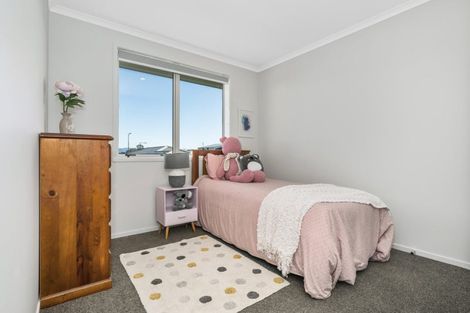 Photo of property in 102 Sentinel Avenue, Omokoroa, 3114