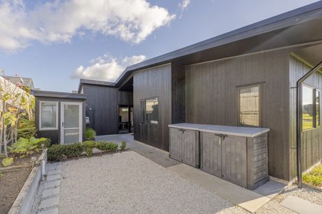 Photo of property in 12 Lynette Place, Pauanui, 3579