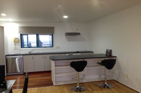 Photo of property in Santa Fe, 11/21 Day Street, Auckland Central, Auckland, 1010