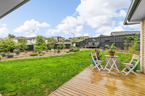 Photo of property in 14 Matau Close, Te Kauwhata, 3710