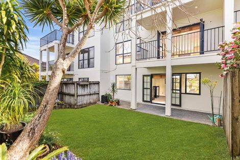 Photo of property in 3/108 Mokoia Road, Birkenhead, Auckland, 0626