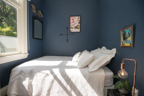 Photo of property in 194 Sydney Street West, Thorndon, Wellington, 6011