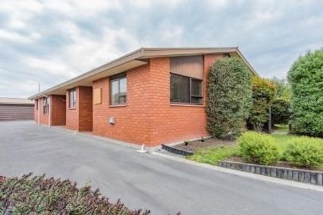 Photo of property in 2 Rex Place, Rangiora, 7400