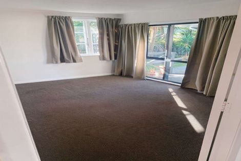 Photo of property in 31 Torino Street, Point England, Auckland, 1072