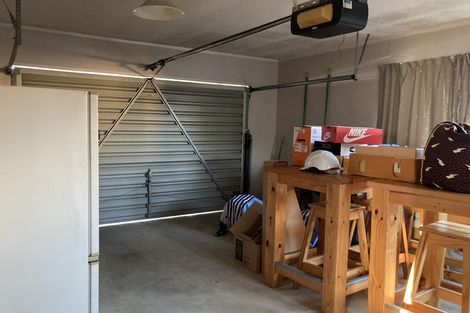 Photo of property in 27 Taylor Terrace, St Andrews, Hamilton, 3200