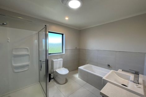 Photo of property in 16 Riviera Drive, Flat Bush, Auckland, 2019