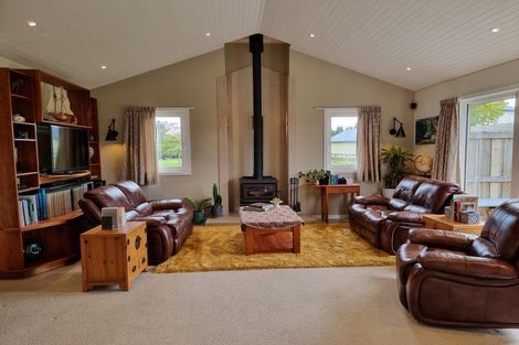 Photo of property in 55 Shepherd Avenue, West Melton, 7618