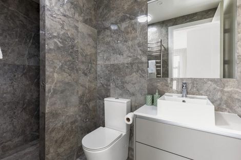 Photo of property in 33 Alps View Place, Lake Hayes, Queenstown, 9304