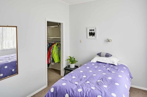 Photo of property in 10 York Street, Moera, Lower Hutt, 5010