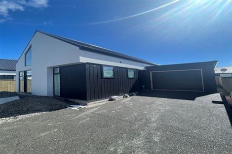 Photo of property in 1b Maelor Place, Bryndwr, Christchurch, 8053