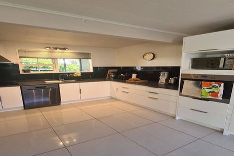 Photo of property in 5/371 Muritai Road, Eastbourne, Lower Hutt, 5013