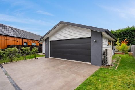 Photo of property in 5 Bathans Lane, Lake Hayes, Queenstown, 9304