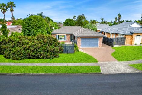 Photo of property in 58 Wattle Farm Road, Wattle Downs, Auckland, 2103