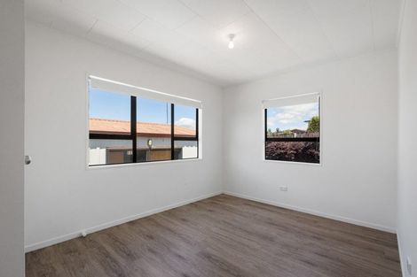 Photo of property in 2 Denby Close, Athenree, Katikati, 3177