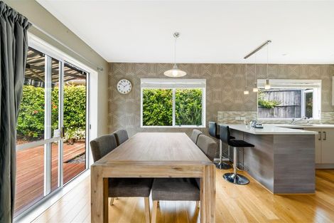 Photo of property in 2/31 Elliot Street, Howick, Auckland, 2014