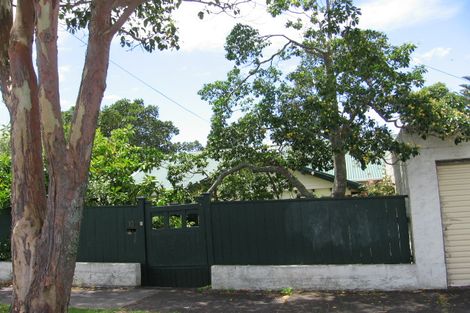 Photo of property in 10 Mewburn Avenue, Mount Eden, Auckland, 1024