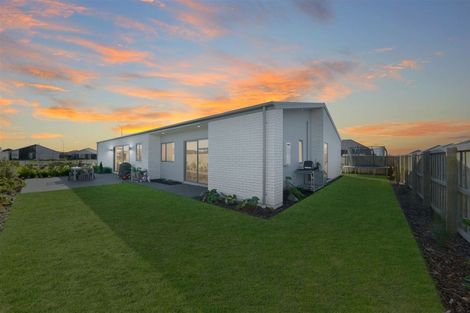 Photo of property in 4 Rothwell Drive, Rolleston, 7615