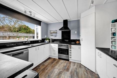 Photo of property in 41 Mahoe Street, Inglewood, 4330