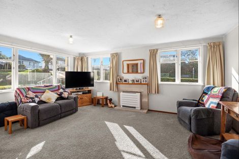 Photo of property in 99 Clawton Street, Westown, New Plymouth, 4310