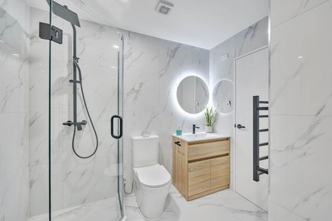 Photo of property in 2/25 Taikata Road, Te Atatu Peninsula, Auckland, 0610