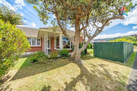 Photo of property in 1 Craig Grove, Elderslea, Upper Hutt, 5018
