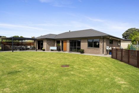 Photo of property in 7 Byron Brown Place, Otaki Beach, Otaki, 5512