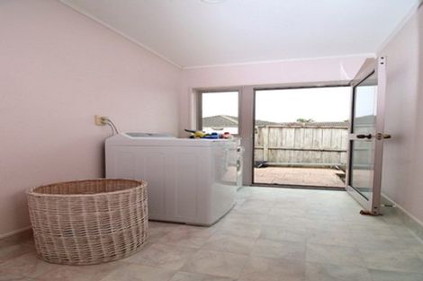 Photo of property in 71 Santa Monica Drive, Papamoa Beach, Papamoa, 3118