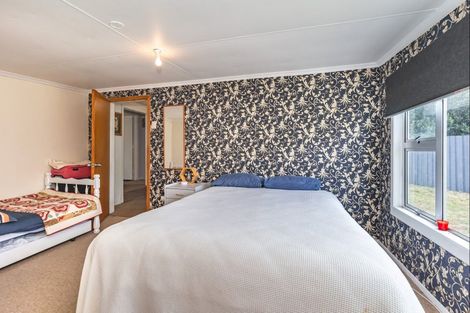 Photo of property in 13 Koputara Road, Himatangi Beach, Foxton, 4891