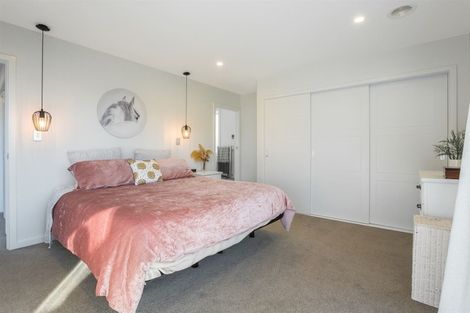 Photo of property in 14 Ken Douglas Drive, Aotea, Porirua, 5024
