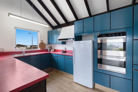 Photo of property in 19 Santa Maria Avenue, Mount Pleasant, Christchurch, 8081