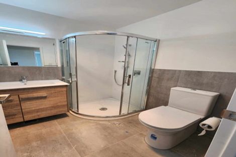 Photo of property in 3/32 Yeovil Road, Te Atatu Peninsula, Auckland, 0610