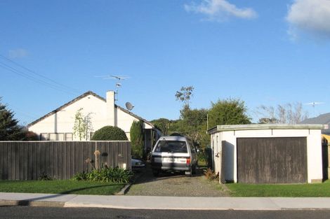 Photo of property in 43 Te Manuao Road, Otaki, 5512
