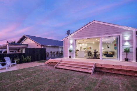 Photo of property in 204 Coutts Street, Rongotai, Wellington, 6022
