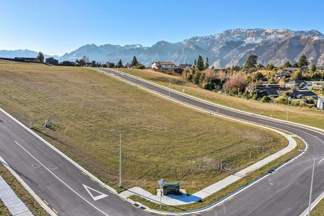 Photo of property in 31 Koreke Loop, Lake Hawea, 9382