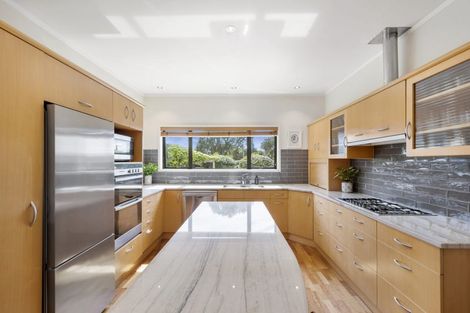 Photo of property in 65 Nicholson Road, Khandallah, Wellington, 6035