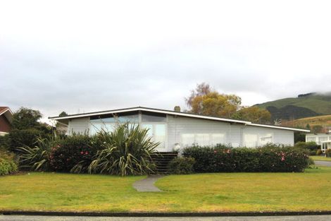 Photo of property in 1 Kinloch Esplanade, Kinloch, Taupo, 3377