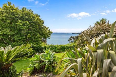 Photo of property in 21 Walnut Grove, Omokoroa, 3114