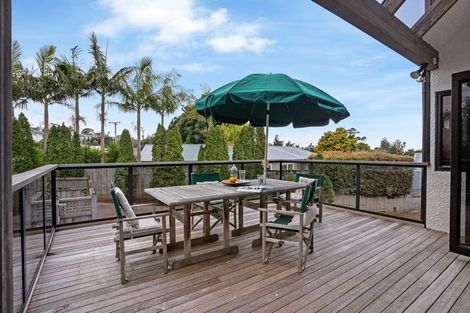 Photo of property in 1/28 Alexander Street, Cockle Bay, Auckland, 2014