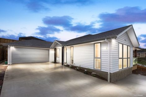 Photo of property in 77 Valley Road, Pukekohe, 2120