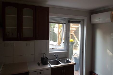 Photo of property in 1/224 Forrest Hill Road, Forrest Hill, Auckland, 0620