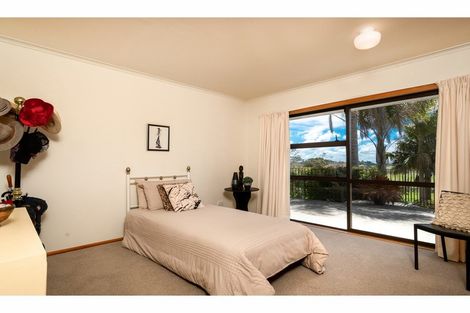 Photo of property in 14 Peters Lane, Taupaki, Henderson, 0782