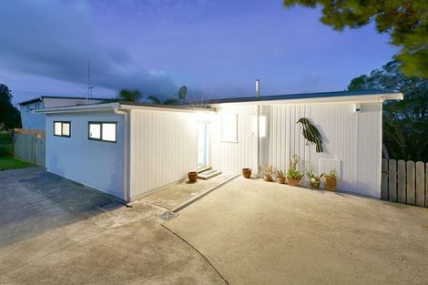 Photo of property in 15 Virginia Circus, Snells Beach, 0920