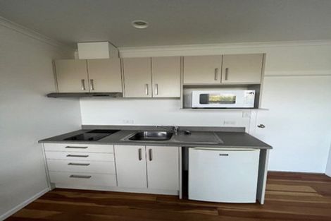 Photo of property in 8a Mount View Road, Melville, Hamilton, 3206