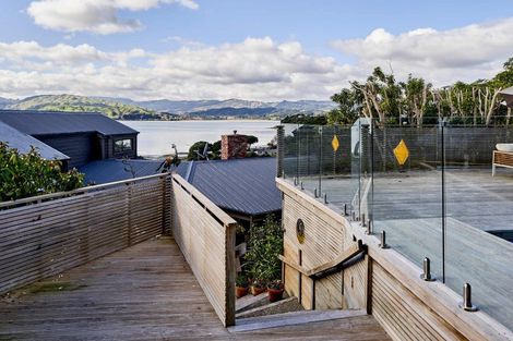 Photo of property in 190 Paremata Road, Paremata, Porirua, 5024